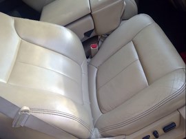 2011 FORD F150, WHITE, LARIAT, CREW, 5.0, 4X4, AT,   F25104